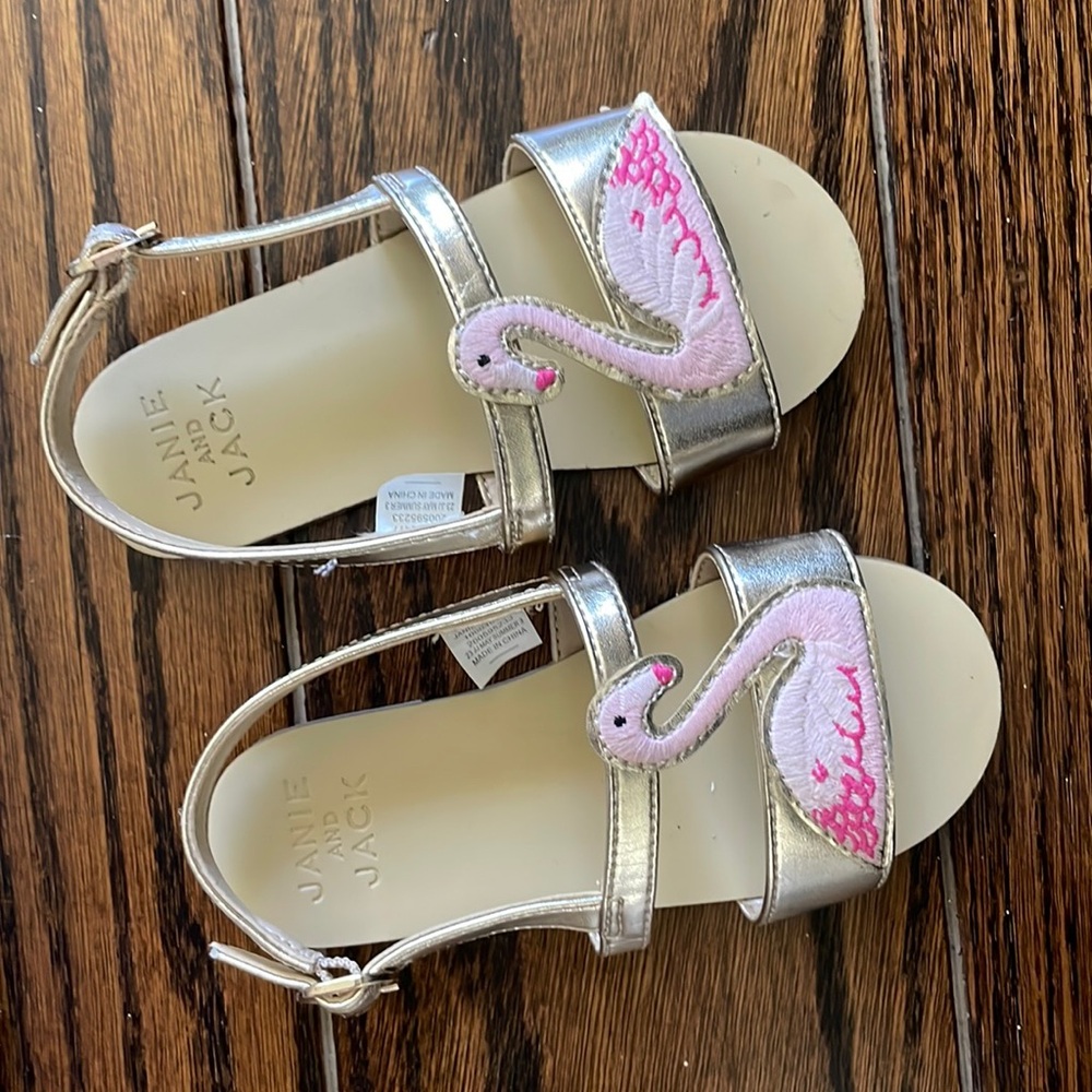 Janie & Jack flamingo sandals size 8 toddler